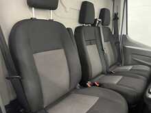 Ford Transit 2.0 350 EcoBlue HD Leader Panel Van 5dr Diesel Manual RWD L4 H3 Euro 6 (s/s) (DRW) (130 ps) - U2101