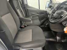Ford Transit 2.0 350 EcoBlue HD Leader Panel Van 5dr Diesel Manual RWD L4 H3 Euro 6 (s/s) (DRW) (130 ps) - U2101