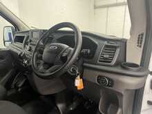 Ford Transit 2.0 350 EcoBlue HD Leader Panel Van 5dr Diesel Manual RWD L4 H3 Euro 6 (s/s) (DRW) (130 ps) - U2101
