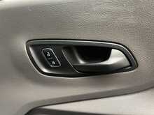 Ford Transit 2.0 350 EcoBlue HD Leader Panel Van 5dr Diesel Manual RWD L4 H3 Euro 6 (s/s) (DRW) (130 ps) - U2101