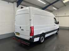 Mercedes-Benz Sprinter 2.0 317 CDI Progressive Panel Van 5dr Diesel Manual RWD L2 H2 Euro 6 (s/s) (170 ps) 2.0 5dr - U2102