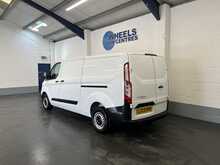 Ford Transit Custom 2.0 300 EcoBlue Leader Panel Van 5dr Diesel Manual L2 H1 Euro 6 (s/s) (130 ps) - U2103