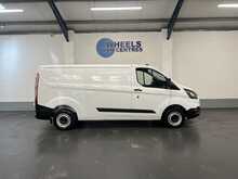 Ford Transit Custom 2.0 300 EcoBlue Leader Panel Van 5dr Diesel Manual L2 H1 Euro 6 (s/s) (130 ps) - U2103