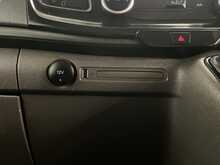 Ford Transit Custom 2.0 300 EcoBlue Leader Panel Van 5dr Diesel Manual L2 H1 Euro 6 (s/s) (130 ps) - U2103