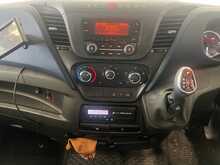 Iveco Daily 2.3D HPI 14V 35C 3750 2dr Diesel HiMatic L3 Euro 6 (s/s) (DRW) (136 ps) 2.3 2dr - U2116