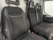 Iveco Daily 2.3D HPI 14V 35S 3000 Panel Van 5dr Diesel Manual SWB H1 Euro 6 (s/s) (136 ps) 2.3 5dr Temperature - U2120