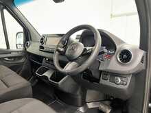 Mercedes-Benz Sprinter 2.0 315 CDI PRO Panel Van 5dr Diesel G-Tronic RWD L3 H2 Euro 6 (s/s) (150 ps) - U2121