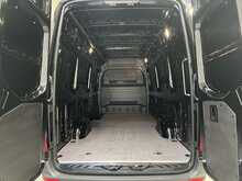 Mercedes-Benz Sprinter 2.0 315 CDI PRO Panel Van 5dr Diesel G-Tronic RWD L3 H2 Euro 6 (s/s) (150 ps) - U2121