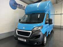 Peugeot Boxer BlueHDi 335 Professional Premium + 2.2 2dr Lowloader Manual Diesel - U2124
