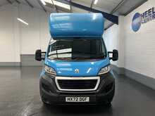 Peugeot Boxer BlueHDi 335 Professional Premium + 2.2 2dr Lowloader Manual Diesel - U2124