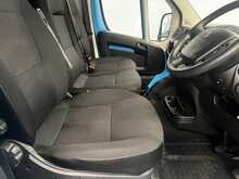 Peugeot Boxer BlueHDi 335 Professional Premium + 2.2 2dr Lowloader Manual Diesel - U2124