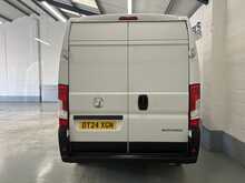 Vauxhall Movano 2.2 CDTi 3500 BiTurbo Prime Panel Van 5dr Diesel Manual FWD L3 H2 Euro 6 (s/s) (140 ps) - U2131