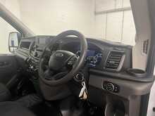 Ford Transit 2.0 350 EcoBlue Leader Dropside Double Cab 4dr Diesel Manual RWD L3 Euro 6 (s/s) (130 ps) 2.0 4dr - U2136