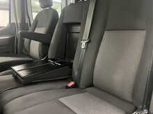Ford Transit 2.0 350 EcoBlue Leader Dropside Double Cab 4dr Diesel Manual RWD L3 Euro 6 (s/s) (130 ps) 2.0 4dr - U2136