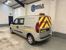 Fiat Doblo 1.6 MultiJetII Maxi Tecnico Combi Van Double Cab 6dr Diesel Manual L2 H1 Euro 6 (s/s) (105 bhp) - U2150