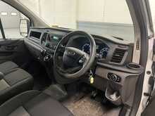 Ford Transit Custom 2.0 300 EcoBlue Crew Van Double Cab 5dr Diesel Manual L2 H1 Euro 6 (6 Seat) (130 ps) - U2158
