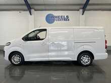 Vauxhall Vivaro 1.5 Turbo D 2900 Sportive Panel Van 6dr Diesel Manual L2 H1 Euro 6 (s/s) (100 ps) - U2163