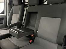 Vauxhall Vivaro 1.5 Turbo D 2900 Sportive Panel Van 6dr Diesel Manual L2 H1 Euro 6 (s/s) (100 ps) - U2163