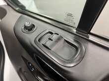 Ford Transit Custom 2.0 300 EcoBlue MHEV Limited Panel Van 5dr Diesel Manual L2 H2 Euro 6 (s/s) (130 ps) - U2167