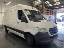 Mercedes-Benz Sprinter 2.1 314 CDI Premium Panel Van 5dr Diesel Manual FWD L2 H2 Euro 6 (s/s) (143 ps) - U2180