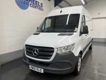 Mercedes-Benz Sprinter 2.1 314 CDI Premium Panel Van 5dr Diesel Manual FWD L2 H2 Euro 6 (s/s) (143 ps) - U2182