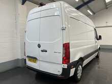 Mercedes-Benz Sprinter 2.1 314 CDI Premium Panel Van 5dr Diesel Manual FWD L2 H2 Euro 6 (s/s) (143 ps) - U2182