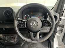 Mercedes-Benz Sprinter 2.1 314 CDI Premium Panel Van 5dr Diesel Manual FWD L2 H2 Euro 6 (s/s) (143 ps) - U2182