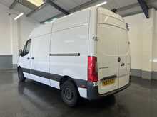Mercedes-Benz Sprinter 2.1 314 CDI Premium Panel Van 5dr Diesel Manual FWD L2 H2 Euro 6 (s/s) (143 ps) - U2182