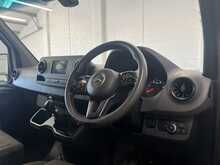 Mercedes-Benz Sprinter 2.1 314 CDI Premium Panel Van 5dr Diesel Manual FWD L2 H2 Euro 6 (s/s) (143 ps) - U2182