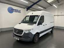 Mercedes-Benz Sprinter 2.1 314 CDI Premium Panel Van 5dr Diesel Manual FWD L2 H2 Euro 6 (s/s) (143 ps) - U2183
