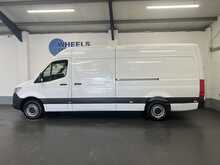 Mercedes-Benz Sprinter 2.0 315 CDI Progressive Panel Van 5dr Diesel Manual RWD L3 H2 Euro 6 (s/s) (150 ps) - U2185