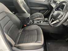 Volkswagen Amarok 3.0 TDI V6 Aventura Pickup Double Cab 4dr Diesel Auto 4Motion Euro 6 (s/s) (240 ps) - U2187