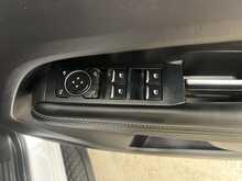 Volkswagen Amarok 3.0 TDI V6 Aventura Pickup Double Cab 4dr Diesel Auto 4Motion Euro 6 (s/s) (240 ps) - U2187