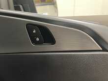 Volkswagen Amarok 3.0 TDI V6 Aventura Pickup Double Cab 4dr Diesel Auto 4Motion Euro 6 (s/s) (240 ps) - U2187