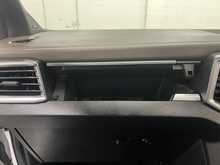 Volkswagen Amarok 3.0 TDI V6 Aventura Pickup Double Cab 4dr Diesel Auto 4Motion Euro 6 (s/s) (240 ps) - U2187