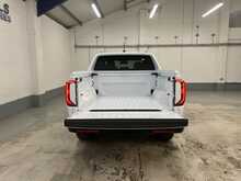 Volkswagen Amarok 3.0 TDI V6 Aventura Pickup Double Cab 4dr Diesel Auto 4Motion Euro 6 (s/s) (240 ps) - U2187