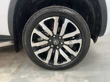 Volkswagen Amarok 3.0 TDI V6 Aventura Pickup Double Cab 4dr Diesel Auto 4Motion Euro 6 (s/s) (240 ps) - U2187