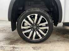 Volkswagen Amarok 3.0 TDI V6 Aventura Pickup Double Cab 4dr Diesel Auto 4Motion Euro 6 (s/s) (240 ps) - U2187