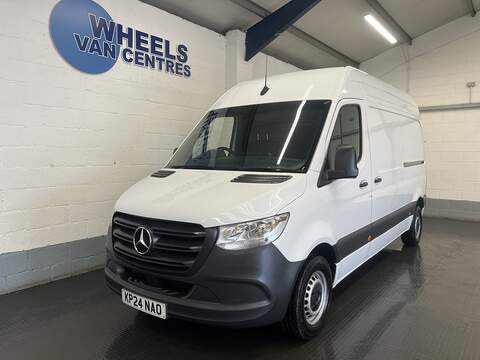 Mercedes-Benz Sprinter 2.0 315 CDI Progressive Panel Van 5dr Diesel Manual RWD L3 H2 Euro 6 (s/s) (150 ps)