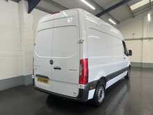Mercedes-Benz Sprinter 2.0 315 CDI Premium Panel Van 5dr Diesel Manual FWD L2 H2 Euro 6 (s/s) (150 ps) - U2188