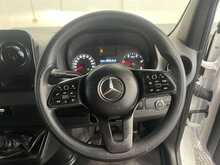 Mercedes-Benz Sprinter 2.0 315 CDI Premium Panel Van 5dr Diesel Manual FWD L2 H2 Euro 6 (s/s) (150 ps) - U2188