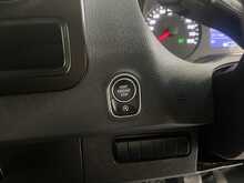 Mercedes-Benz Sprinter 2.0 315 CDI Premium Panel Van 5dr Diesel Manual FWD L2 H2 Euro 6 (s/s) (150 ps) - U2188