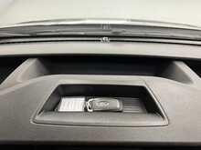 Ford Transit 2.0 350 EcoBlue Limited Panel Van 5dr Diesel Manual RWD L4 H3 Euro 6 (s/s) (170 ps) - U2198