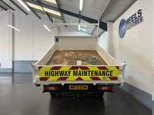 Ford Transit 2.0 350 EcoBlue Leader Chassis Cab 2dr Diesel Manual RWD L3 Euro 6 (s/s) (130 ps) 2.0 2dr Tipper - U2202