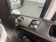 Iveco Daily 2.3D HPI 14V 35S 3520L Panel Van 5dr Diesel HiMatic MWB H2 Euro 6 (s/s) (136 ps) - U2203