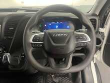 Iveco Daily 2.3D HPI 14V 35S 3520L Panel Van 5dr Diesel HiMatic MWB H2 Euro 6 (s/s) (136 ps) - U2203