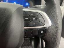 Iveco Daily 2.3D HPI 14V 35S 3520L Panel Van 5dr Diesel HiMatic MWB H2 Euro 6 (s/s) (136 ps) - U2203