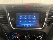 Iveco Daily 2.3D HPI 14V 35S 3520L Panel Van 5dr Diesel HiMatic MWB H2 Euro 6 (s/s) (136 ps) - U2203