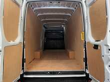 Iveco Daily 2.3D HPI 14V 35S 3520L Panel Van 5dr Diesel HiMatic MWB H2 Euro 6 (s/s) (136 ps) - U2203