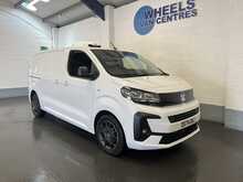 Vauxhall Vivaro 1.5 Turbo D Pro Panel Van 6dr Diesel Manual SWB Euro 6 (s/s) (120 ps) - U2207